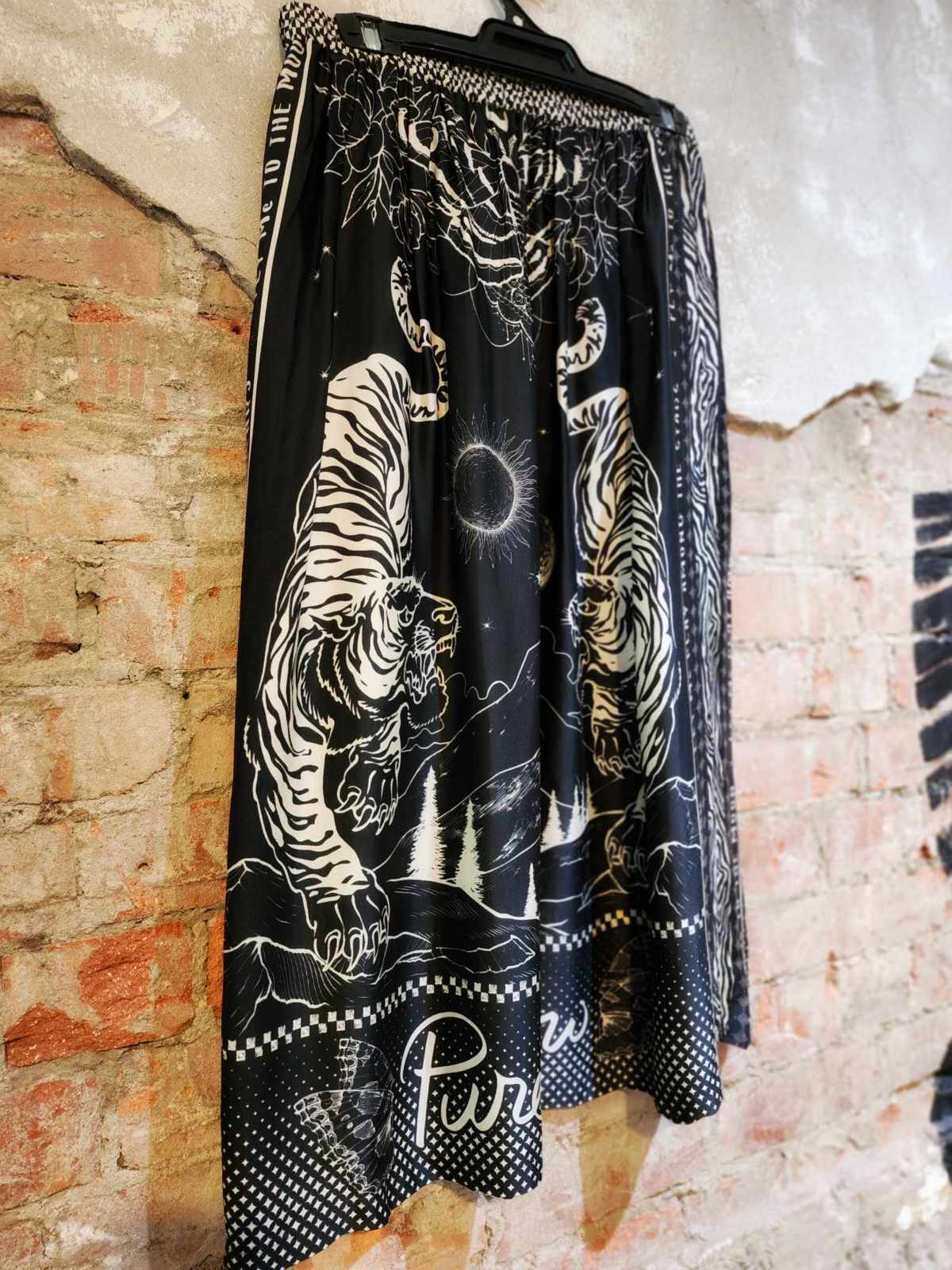 Star Magic Midi Skirt