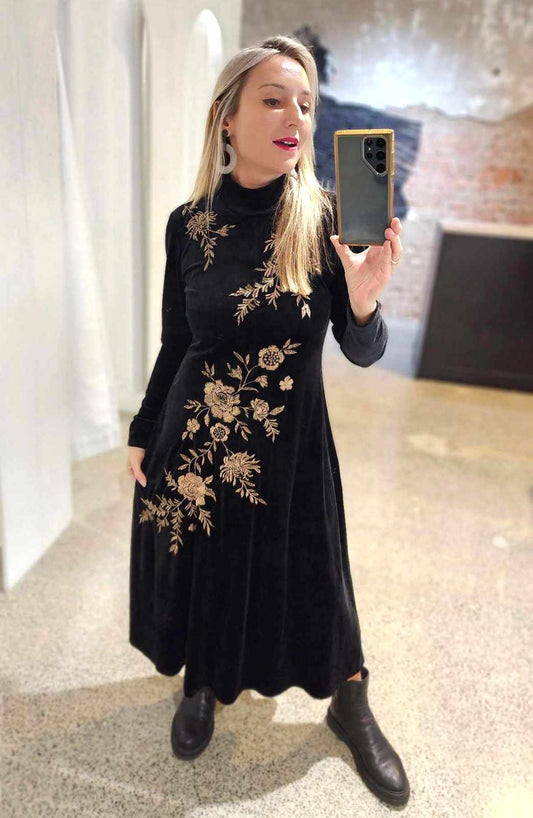 Stretch Velvet Lenon Dress